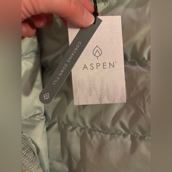 NWT Aspen women’s Down Filled Puffer jacket sz L - Picture 4 of 5